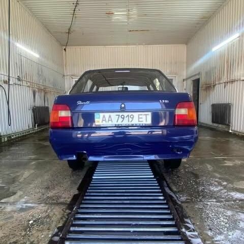 Синий ЗАЗ 1103 Славута, объемом двигателя 1.3 л и пробегом 20 тыс. км за 1200 $, фото 3 на Automoto.ua