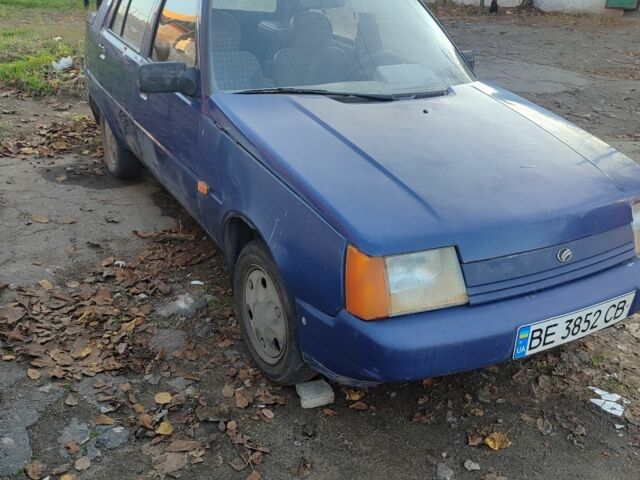 Синий ЗАЗ 1103 Славута, объемом двигателя 1.2 л и пробегом 200 тыс. км за 548 $, фото 2 на Automoto.ua