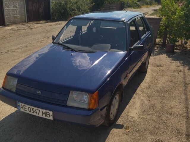 Синий ЗАЗ 1103 Славута, объемом двигателя 1.2 л и пробегом 100 тыс. км за 1344 $, фото 3 на Automoto.ua