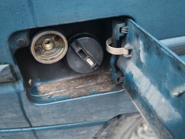 Синій ЗАЗ 1103 Славута, об'ємом двигуна 0 л та пробігом 100 тис. км за 520 $, фото 6 на Automoto.ua