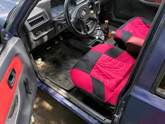 Синий ЗАЗ 1103 Славута, объемом двигателя 1.2 л и пробегом 190 тыс. км за 721 $, фото 5 на Automoto.ua
