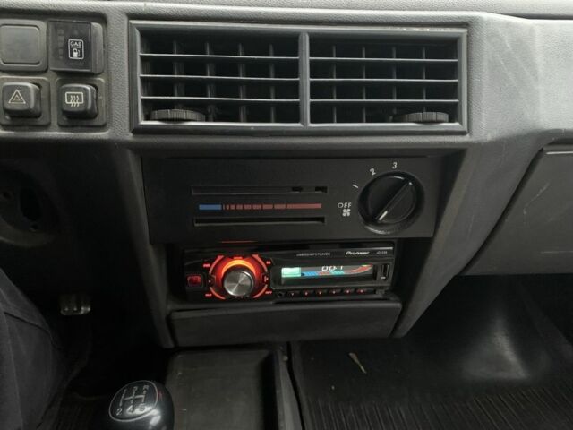 Синий ЗАЗ 1103 Славута, объемом двигателя 1.2 л и пробегом 200 тыс. км за 668 $, фото 13 на Automoto.ua