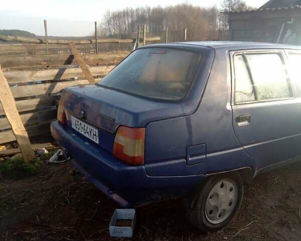 Синій ЗАЗ 1103 Славута, об'ємом двигуна 1.2 л та пробігом 130 тис. км за 650 $, фото 3 на Automoto.ua