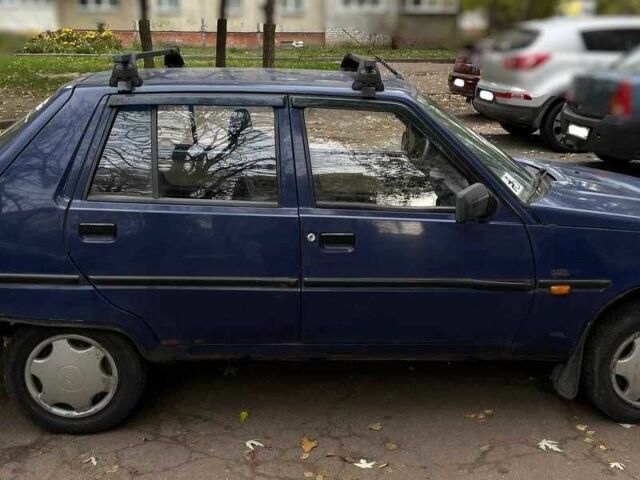 Синий ЗАЗ 1103 Славута, объемом двигателя 1.2 л и пробегом 218 тыс. км за 700 $, фото 3 на Automoto.ua