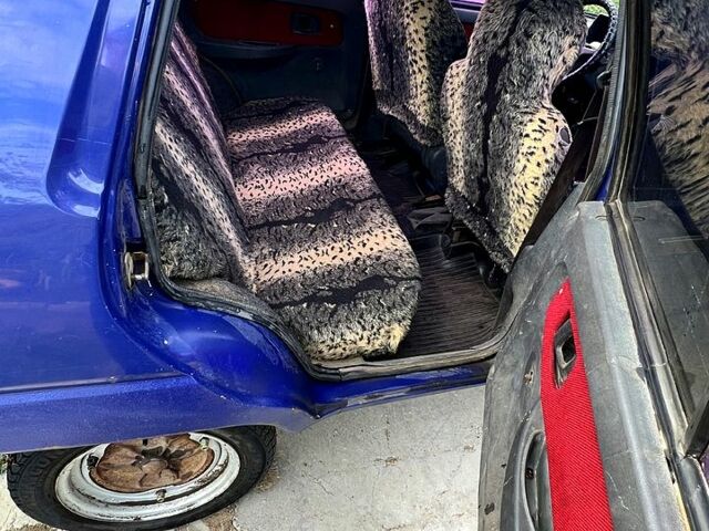 Синий ЗАЗ 1103 Славута, объемом двигателя 1.2 л и пробегом 98 тыс. км за 900 $, фото 6 на Automoto.ua