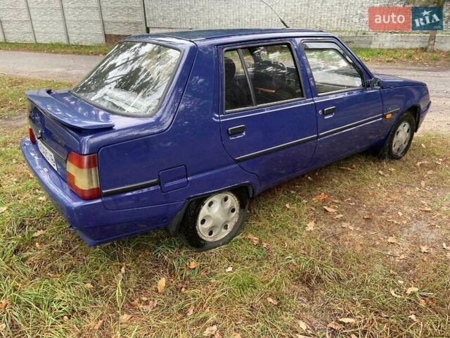 Синий ЗАЗ 1103 Славута, объемом двигателя 1.2 л и пробегом 117 тыс. км за 997 $, фото 2 на Automoto.ua