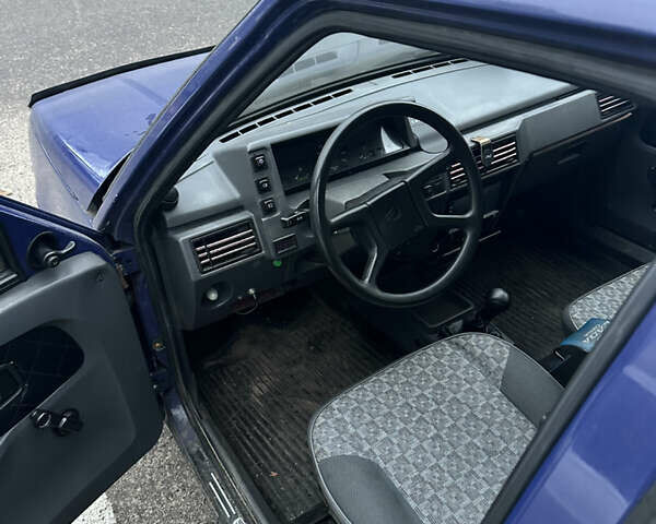 Синий ЗАЗ 1103 Славута, объемом двигателя 1.2 л и пробегом 160 тыс. км за 965 $, фото 5 на Automoto.ua