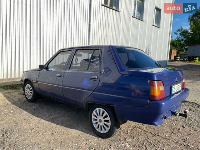 Синий ЗАЗ 1103 Славута, объемом двигателя 1.2 л и пробегом 100 тыс. км за 1000 $, фото 3 на Automoto.ua