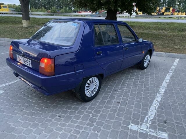 Синій ЗАЗ 1103 Славута, об'ємом двигуна 1.2 л та пробігом 64 тис. км за 1100 $, фото 1 на Automoto.ua