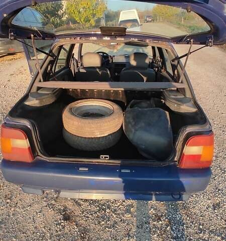 Синий ЗАЗ 1103 Славута, объемом двигателя 1.2 л и пробегом 228 тыс. км за 800 $, фото 3 на Automoto.ua