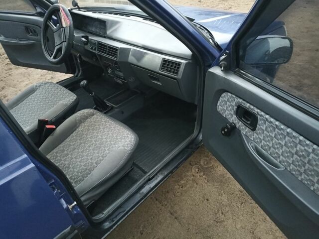 Синий ЗАЗ 1103 Славута, объемом двигателя 1.2 л и пробегом 75 тыс. км за 547 $, фото 7 на Automoto.ua