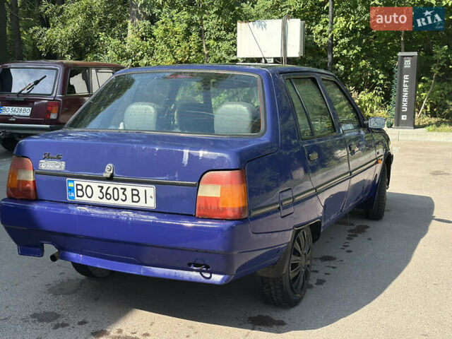Синий ЗАЗ 1103 Славута, объемом двигателя 1.2 л и пробегом 91 тыс. км за 499 $, фото 2 на Automoto.ua