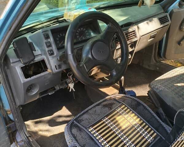 Синій ЗАЗ 1103 Славута, об'ємом двигуна 0 л та пробігом 250 тис. км за 440 $, фото 2 на Automoto.ua