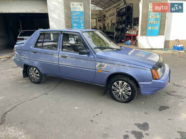 Синій ЗАЗ 1103 Славута, об'ємом двигуна 1.2 л та пробігом 47 тис. км за 1250 $, фото 5 на Automoto.ua
