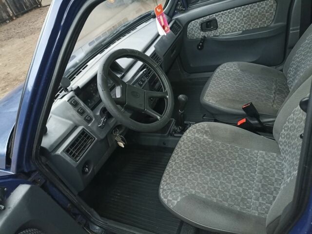 Синий ЗАЗ 1103 Славута, объемом двигателя 1.2 л и пробегом 75 тыс. км за 547 $, фото 5 на Automoto.ua