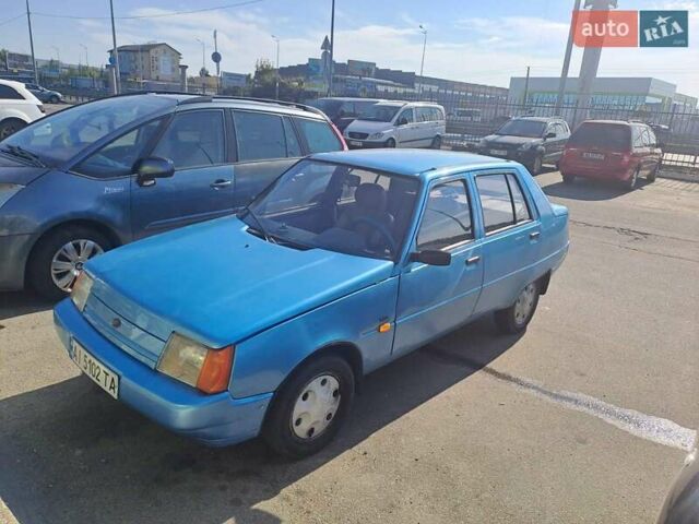 Синий ЗАЗ 1103 Славута, объемом двигателя 1.2 л и пробегом 42 тыс. км за 1700 $, фото 5 на Automoto.ua