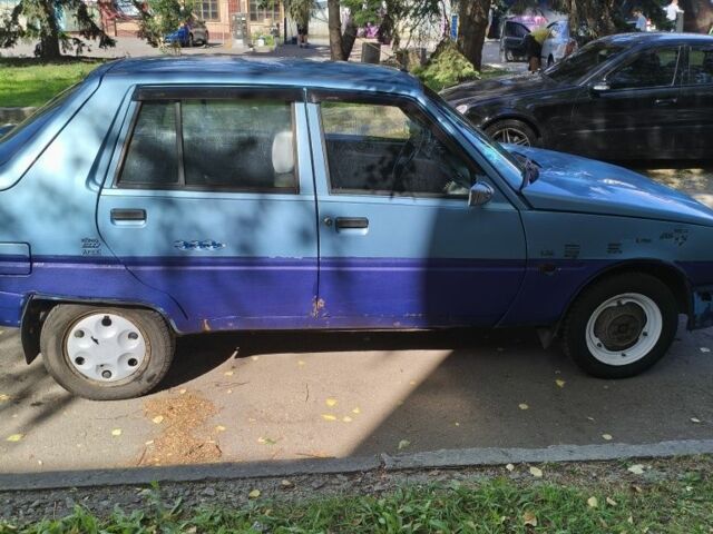 Синій ЗАЗ 1103 Славута, об'ємом двигуна 0 л та пробігом 250 тис. км за 437 $, фото 5 на Automoto.ua