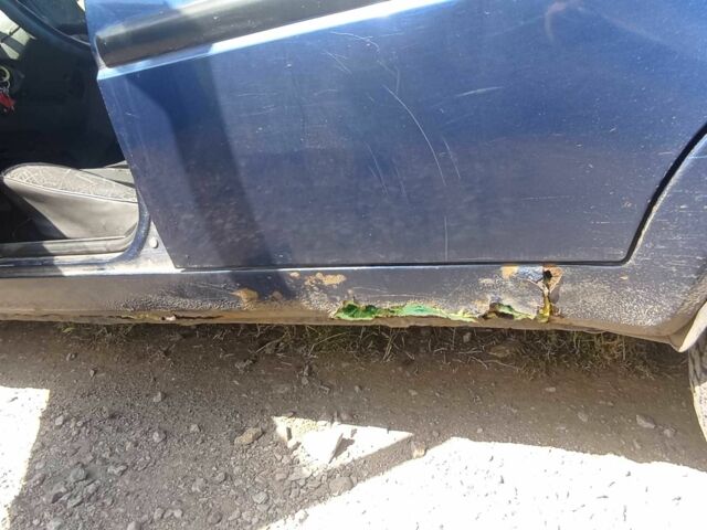 Синий ЗАЗ 1103 Славута, объемом двигателя 1.3 л и пробегом 120 тыс. км за 800 $, фото 13 на Automoto.ua