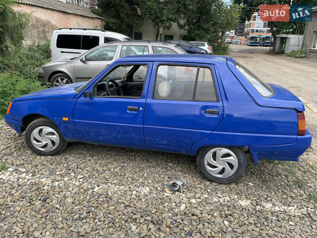 Синий ЗАЗ 1103 Славута, объемом двигателя 1.2 л и пробегом 142 тыс. км за 490 $, фото 5 на Automoto.ua