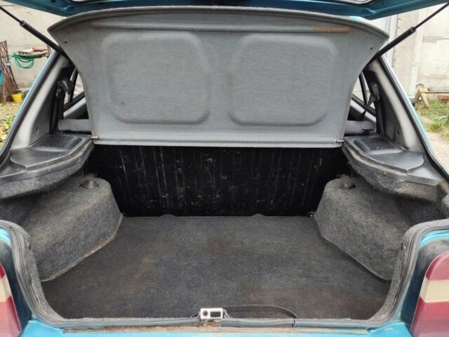 Синий ЗАЗ 1103 Славута, объемом двигателя 0 л и пробегом 102 тыс. км за 1100 $, фото 4 на Automoto.ua