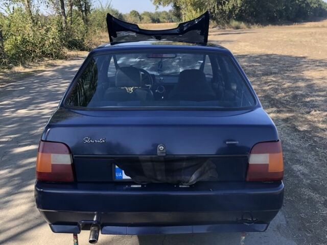 Синий ЗАЗ 1103 Славута, объемом двигателя 1.2 л и пробегом 85 тыс. км за 1700 $, фото 9 на Automoto.ua