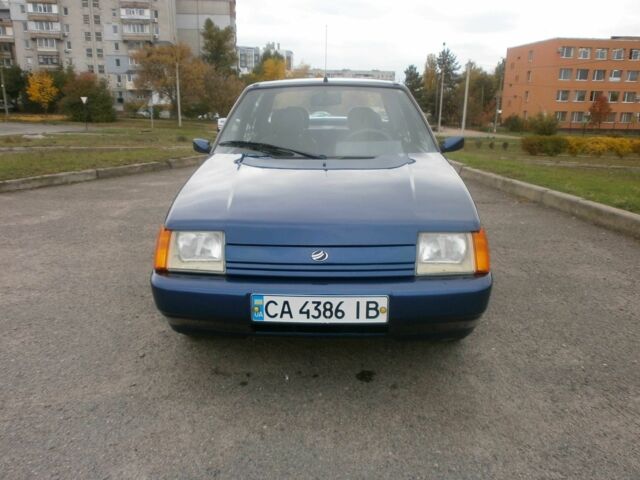 Синий ЗАЗ 1103 Славута, объемом двигателя 1.3 л и пробегом 43 тыс. км за 1700 $, фото 1 на Automoto.ua