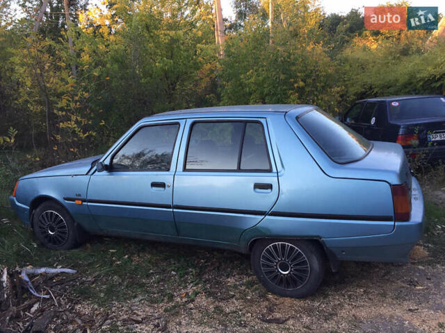 Синий ЗАЗ 1103 Славута, объемом двигателя 1.2 л и пробегом 160 тыс. км за 1200 $, фото 4 на Automoto.ua