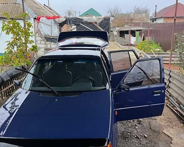 Синий ЗАЗ 1103 Славута, объемом двигателя 1.2 л и пробегом 150 тыс. км за 1200 $, фото 8 на Automoto.ua