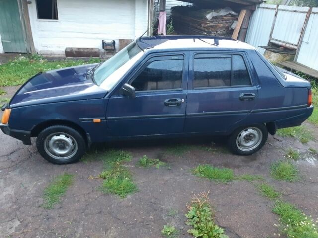 Синий ЗАЗ 1103 Славута, объемом двигателя 0 л и пробегом 140 тыс. км за 856 $, фото 2 на Automoto.ua