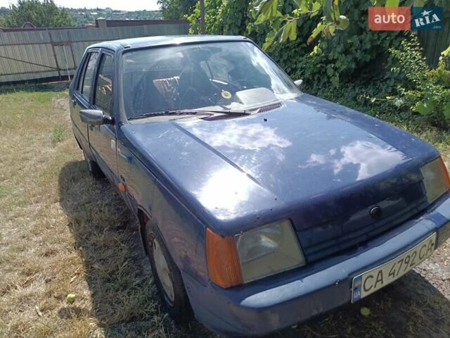 Синий ЗАЗ 1103 Славута, объемом двигателя 1.2 л и пробегом 62 тыс. км за 700 $, фото 8 на Automoto.ua