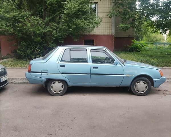 Синій ЗАЗ 1103 Славута, об'ємом двигуна 1.2 л та пробігом 200 тис. км за 727 $, фото 4 на Automoto.ua