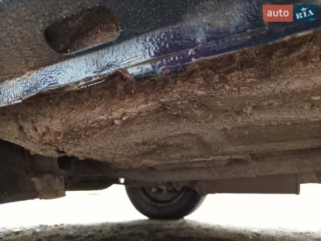 Синий ЗАЗ 1103 Славута, объемом двигателя 1.2 л и пробегом 45 тыс. км за 1500 $, фото 9 на Automoto.ua