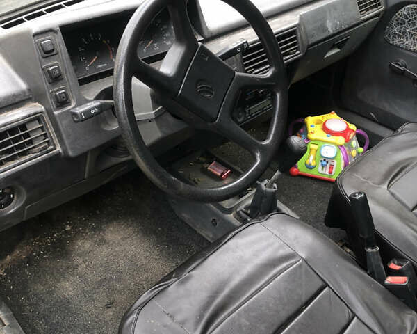 Синій ЗАЗ 1103 Славута, об'ємом двигуна 0 л та пробігом 80 тис. км за 750 $, фото 4 на Automoto.ua