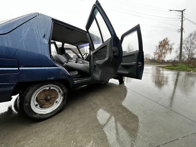 Синий ЗАЗ 1103 Славута, объемом двигателя 1.2 л и пробегом 198 тыс. км за 800 $, фото 12 на Automoto.ua