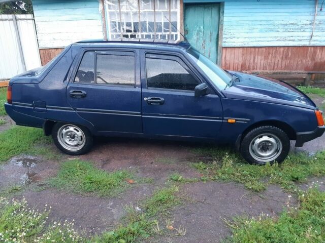 Синий ЗАЗ 1103 Славута, объемом двигателя 0 л и пробегом 140 тыс. км за 856 $, фото 5 на Automoto.ua