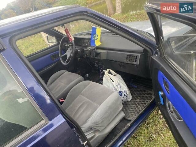 Синий ЗАЗ 1103 Славута, объемом двигателя 1.2 л и пробегом 165 тыс. км за 950 $, фото 5 на Automoto.ua