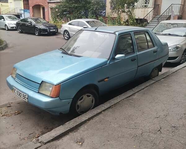 Синій ЗАЗ 1103 Славута, об'ємом двигуна 1.2 л та пробігом 200 тис. км за 727 $, фото 6 на Automoto.ua