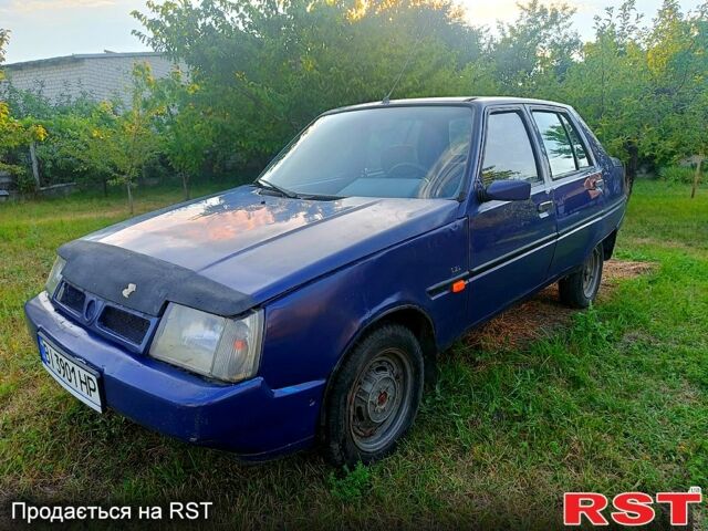 Синий ЗАЗ 1103 Славута, объемом двигателя 1.2 л и пробегом 159 тыс. км за 650 $, фото 3 на Automoto.ua