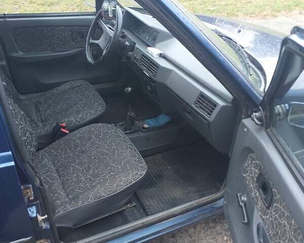 Синий ЗАЗ 1103 Славута, объемом двигателя 1.2 л и пробегом 114 тыс. км за 1500 $, фото 3 на Automoto.ua