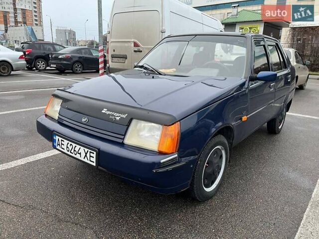 Синий ЗАЗ 1103 Славута, объемом двигателя 1.2 л и пробегом 107 тыс. км за 1100 $, фото 4 на Automoto.ua