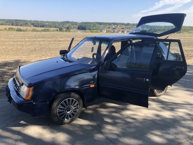 Синий ЗАЗ 1103 Славута, объемом двигателя 1.2 л и пробегом 85 тыс. км за 1700 $, фото 4 на Automoto.ua