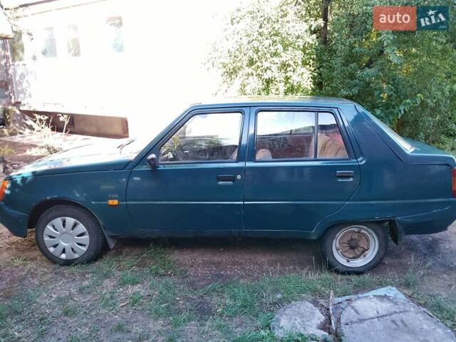 Синий ЗАЗ 1103 Славута, объемом двигателя 1.2 л и пробегом 100 тыс. км за 1200 $, фото 1 на Automoto.ua