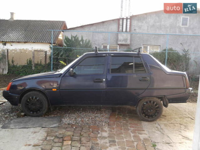 Синій ЗАЗ 1103 Славута, об'ємом двигуна 1.2 л та пробігом 45 тис. км за 1500 $, фото 2 на Automoto.ua