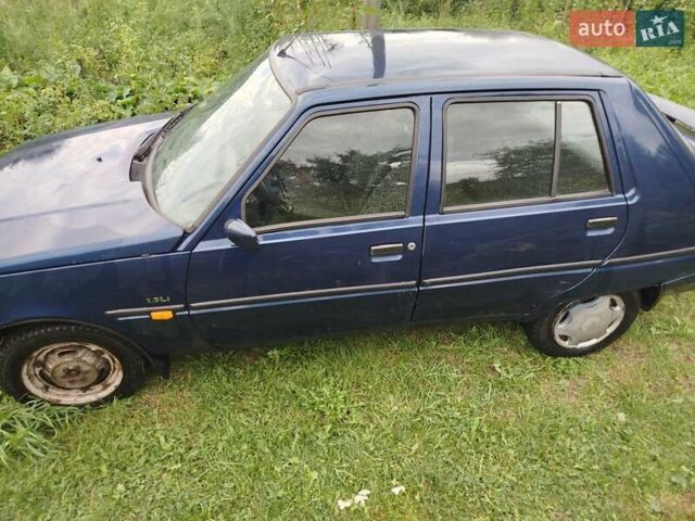 Синий ЗАЗ 1103 Славута, объемом двигателя 1.3 л и пробегом 142 тыс. км за 600 $, фото 5 на Automoto.ua