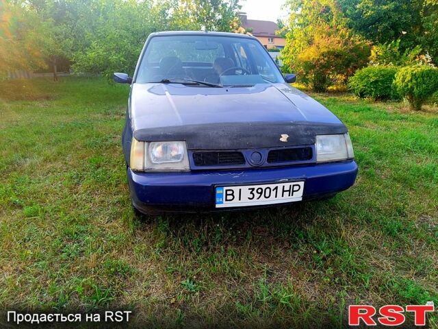 Синий ЗАЗ 1103 Славута, объемом двигателя 1.2 л и пробегом 159 тыс. км за 650 $, фото 4 на Automoto.ua