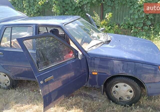 Синий ЗАЗ 1103 Славута, объемом двигателя 1.2 л и пробегом 62 тыс. км за 700 $, фото 3 на Automoto.ua