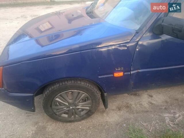 Синий ЗАЗ 1103 Славута, объемом двигателя 1.2 л и пробегом 112 тыс. км за 500 $, фото 2 на Automoto.ua