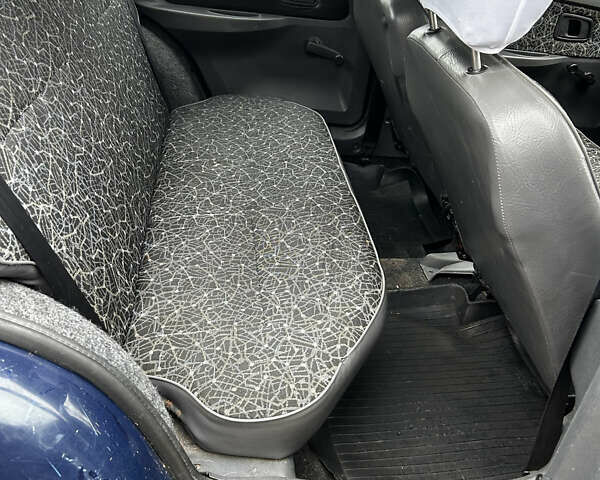 Синий ЗАЗ 1103 Славута, объемом двигателя 1.2 л и пробегом 143 тыс. км за 1000 $, фото 9 на Automoto.ua