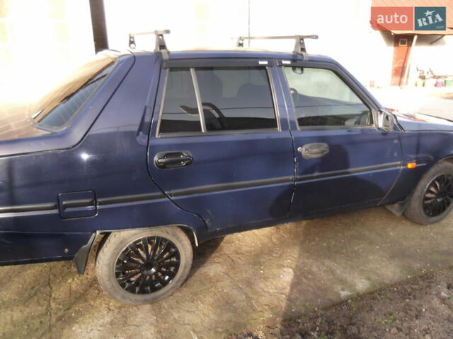Синій ЗАЗ 1103 Славута, об'ємом двигуна 1.2 л та пробігом 45 тис. км за 1500 $, фото 9 на Automoto.ua