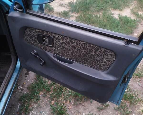 Синій ЗАЗ 1103 Славута, об'ємом двигуна 1.2 л та пробігом 248 тис. км за 700 $, фото 3 на Automoto.ua